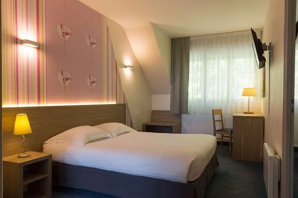 The Originals City, Hotel Les Oceanes, Lorient 2*,  Frankreich